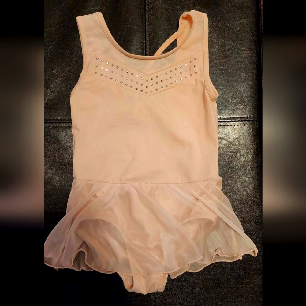 6 6x dance leotard with skirt Cat & Jack
